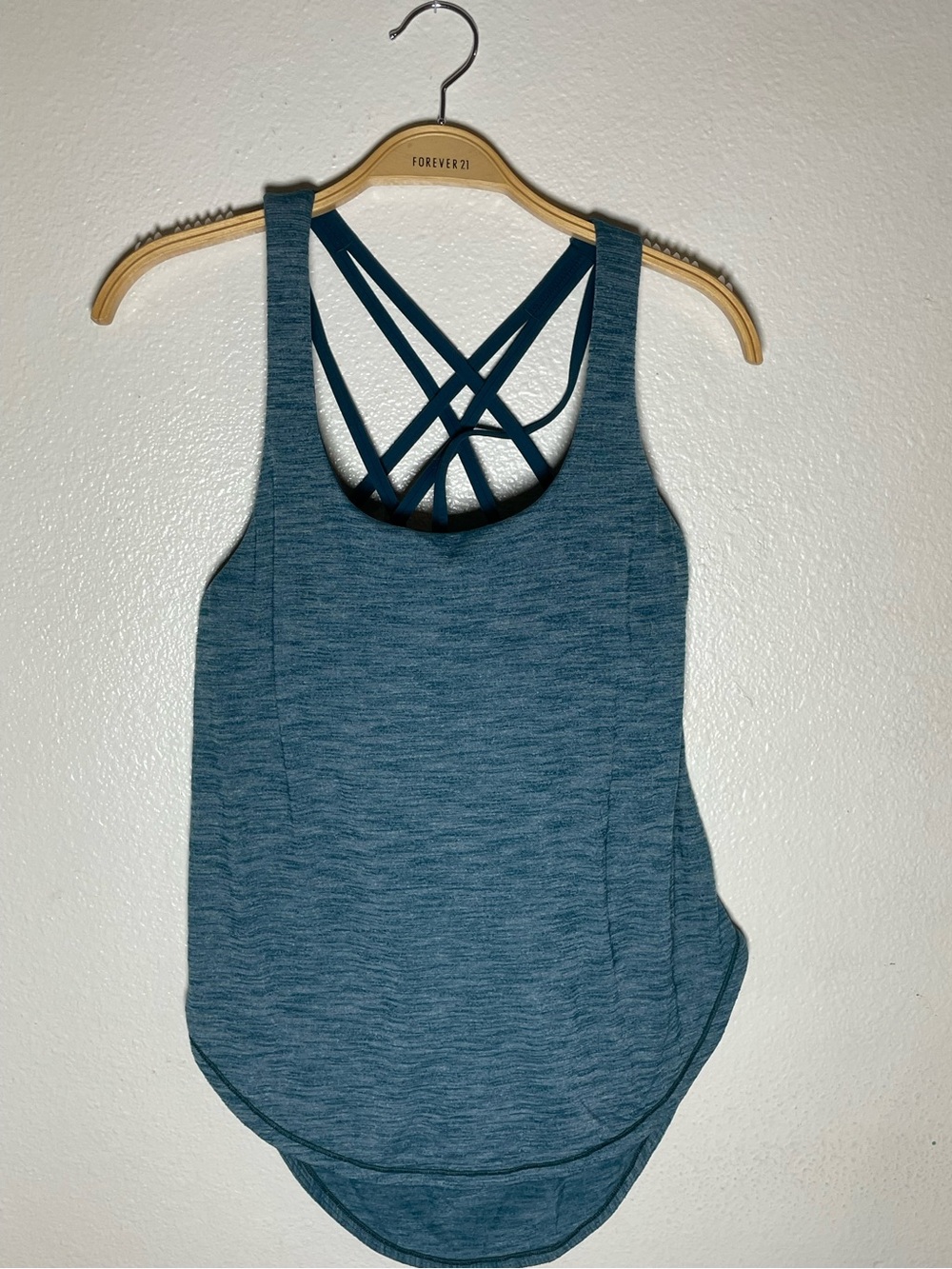LULULEMON Free to be Wild heather teal green strappy tank top bra built in